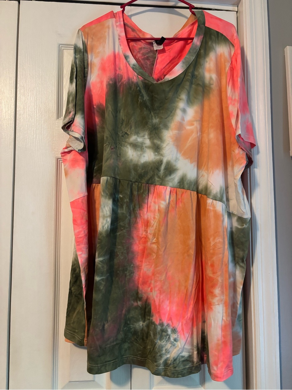 Women's Short-Sleeve Tie-Dye Blouse in Hot Pink, Coral, Olive & Cream
